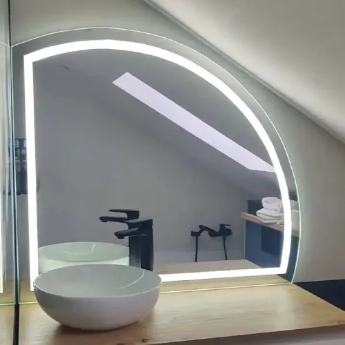 Espejo semicircular con retroiluminación para baño